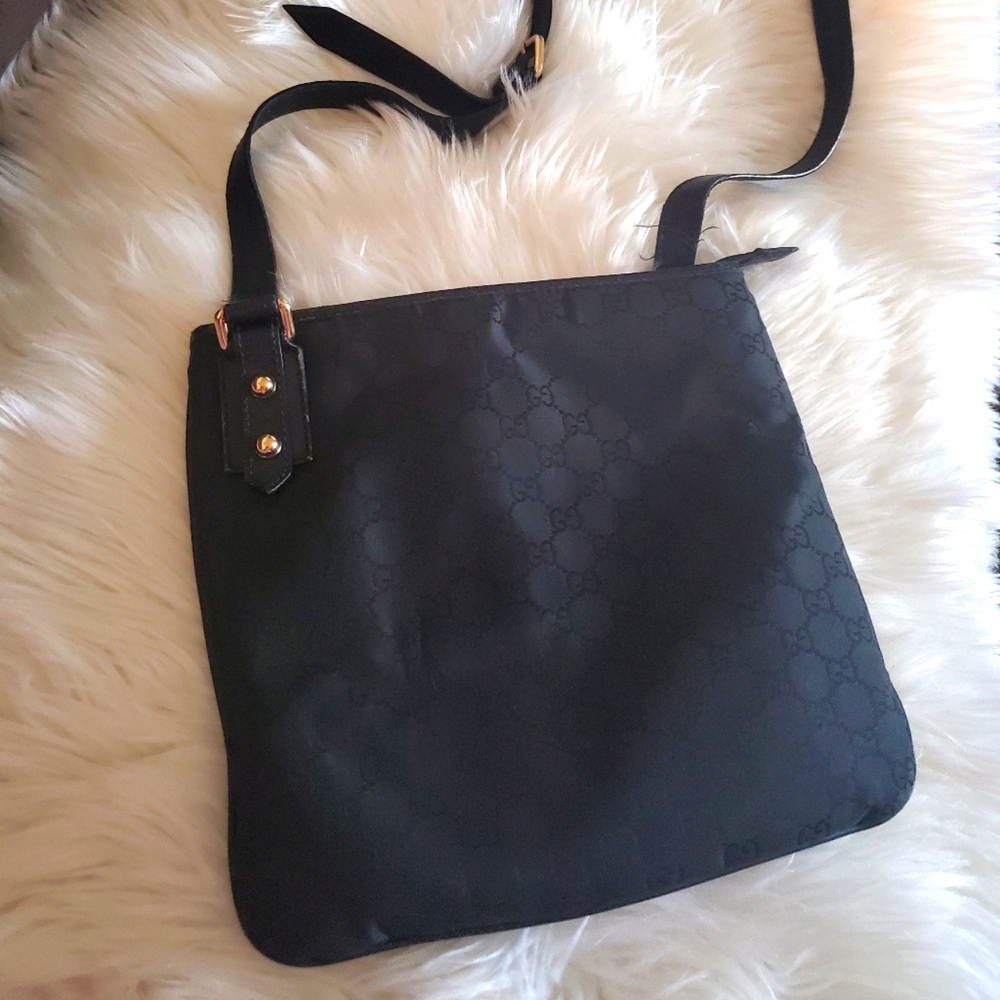 COPY - Gucci Nylon Jolicoeur Charms Messenger bag Medium black purse
